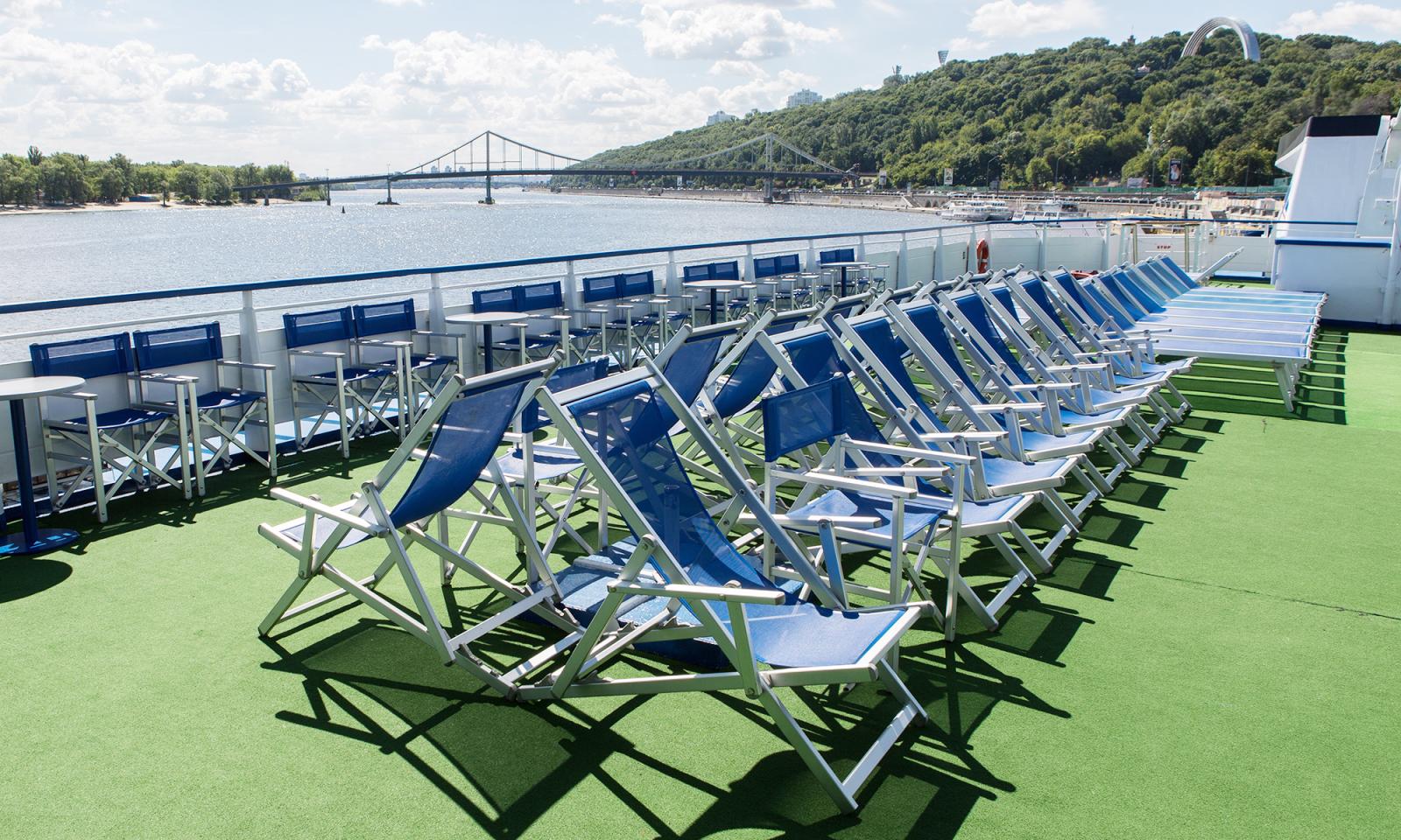 UCRANIA CRUCEROS FLUVIALES KIEV CRUCEROS UKRAINA CRUISES RIO DNIEPER CRUCEROS DNIEPER PRINCESS CRUISES #Kiev #CrucerosUcrania #Ucrania #Ukraina #RiverCruises #RussiaRiverCruises #KievCruises #UcraniaCruises